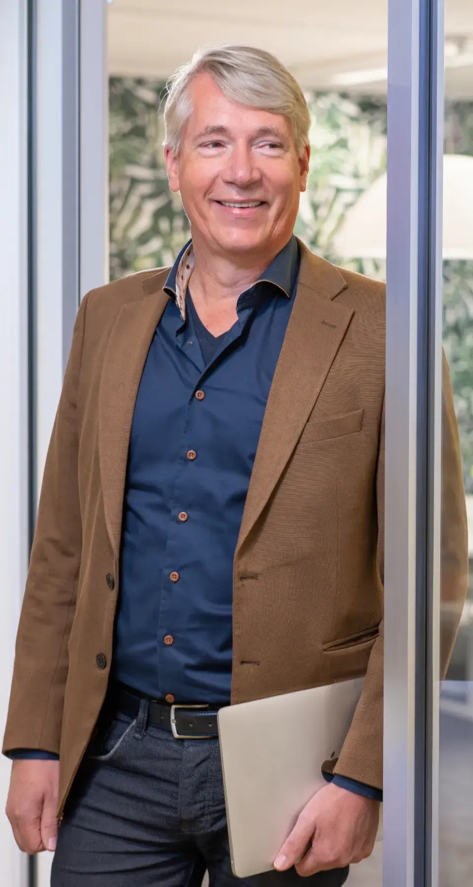 Lachende werknemer Bight Digital